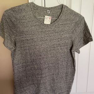 UNIQLO tshirt